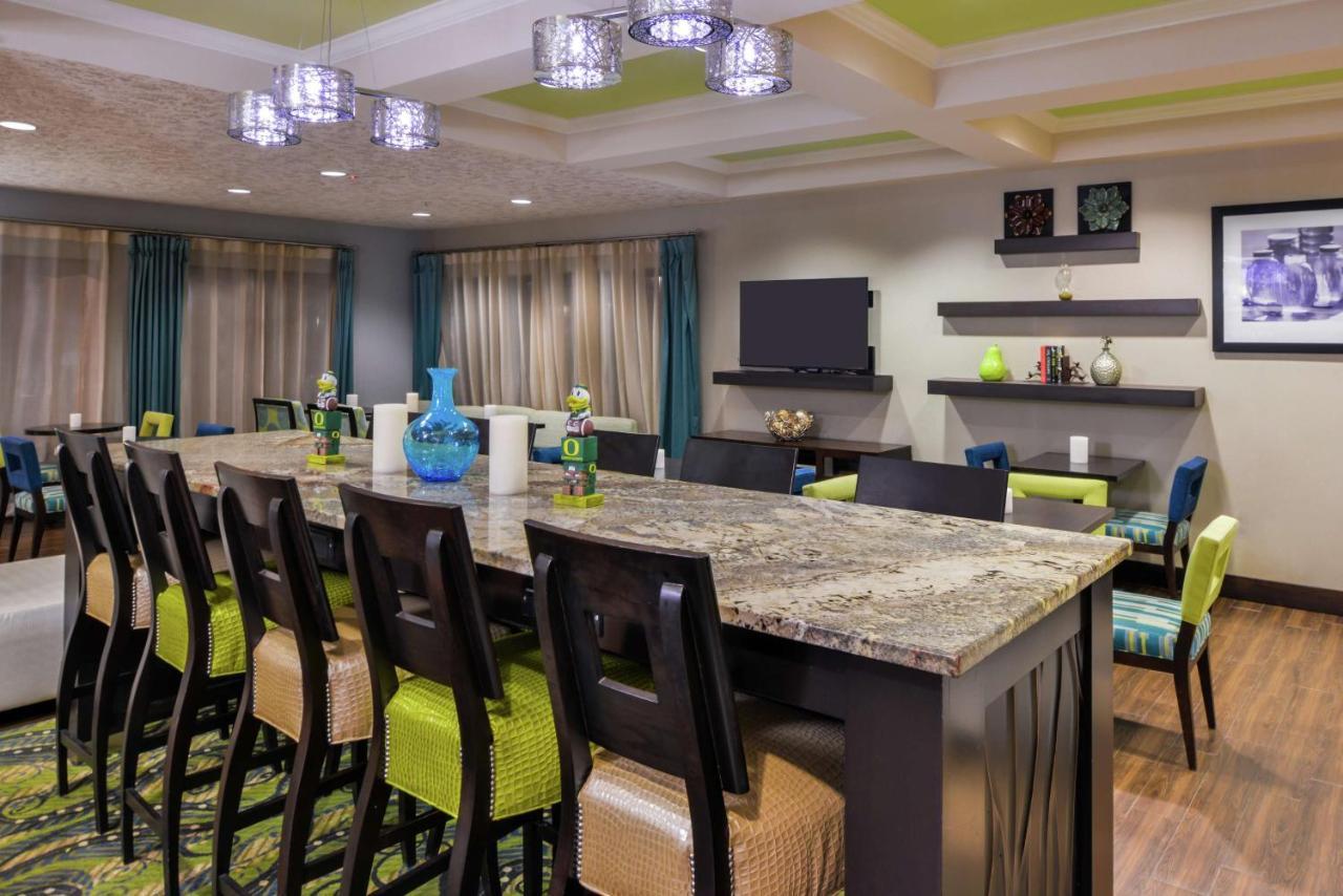 Hampton Inn Eugene Ngoại thất bức ảnh